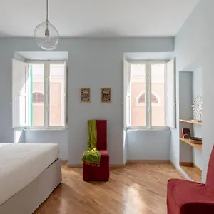  Apartment Iflat Trevi Charming