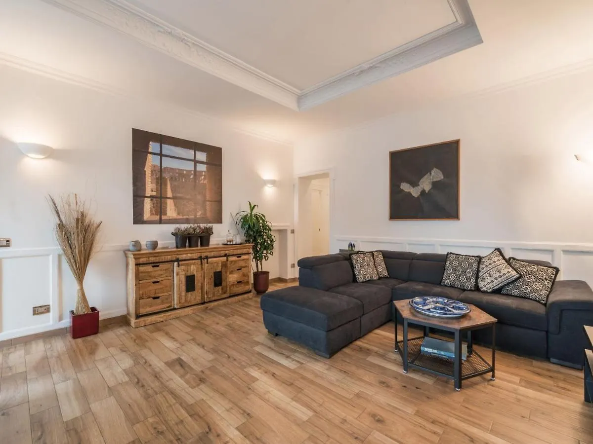The Best Rent - Elegant Three-Bedroom Apartment A Few Steps From Fontana Di Trevi