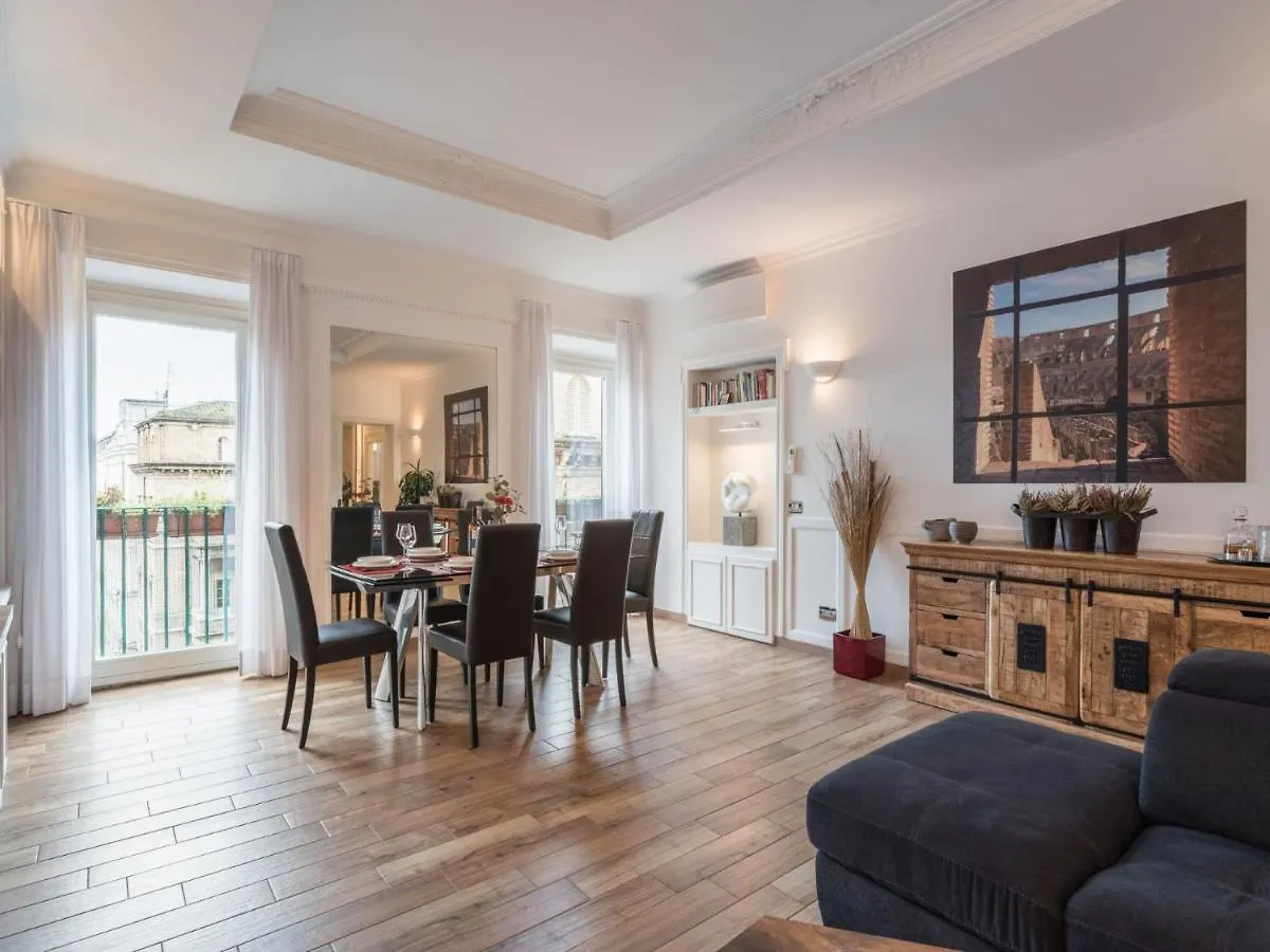 The Best Rent - Elegant Three-Bedroom Apartment A Few Steps From Fontana Di Trevi